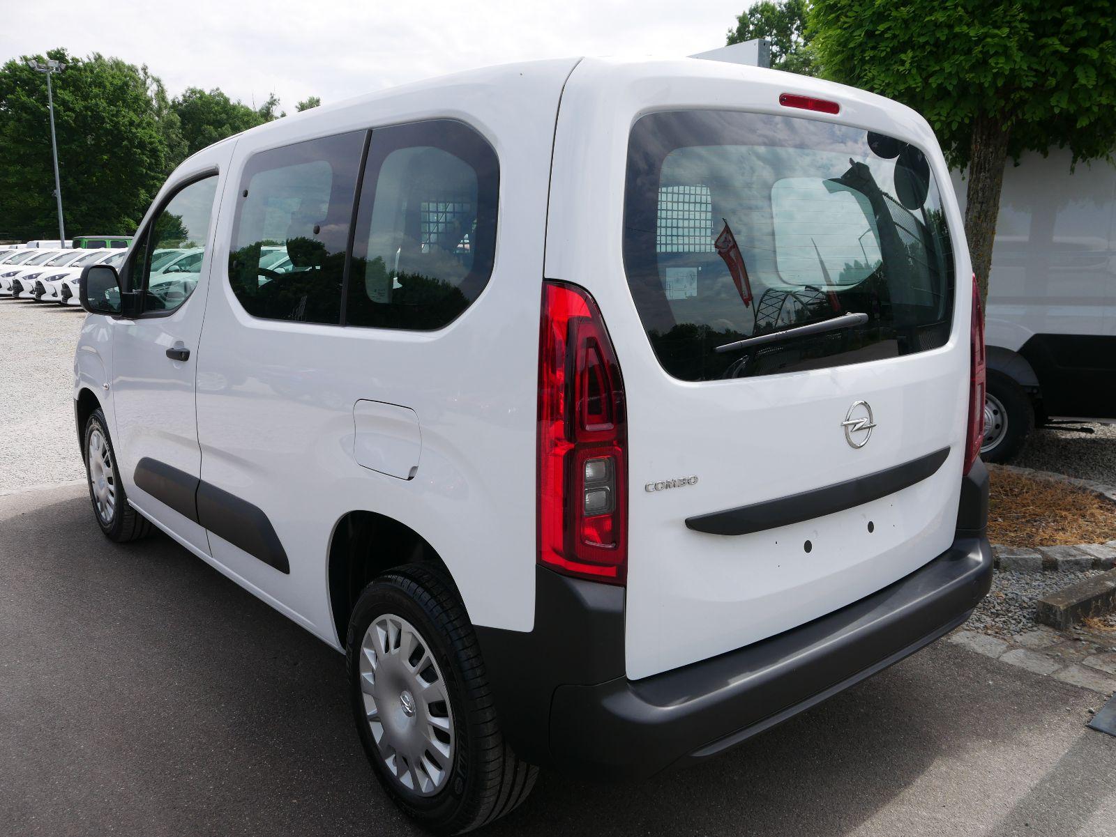 Opel Combo Life L1H1 1.5d * PDC HI. * DAB * KLIMA * LANE ASSIST * TAGFAHRLICHT * NEBELSCHEINWERFER * -3