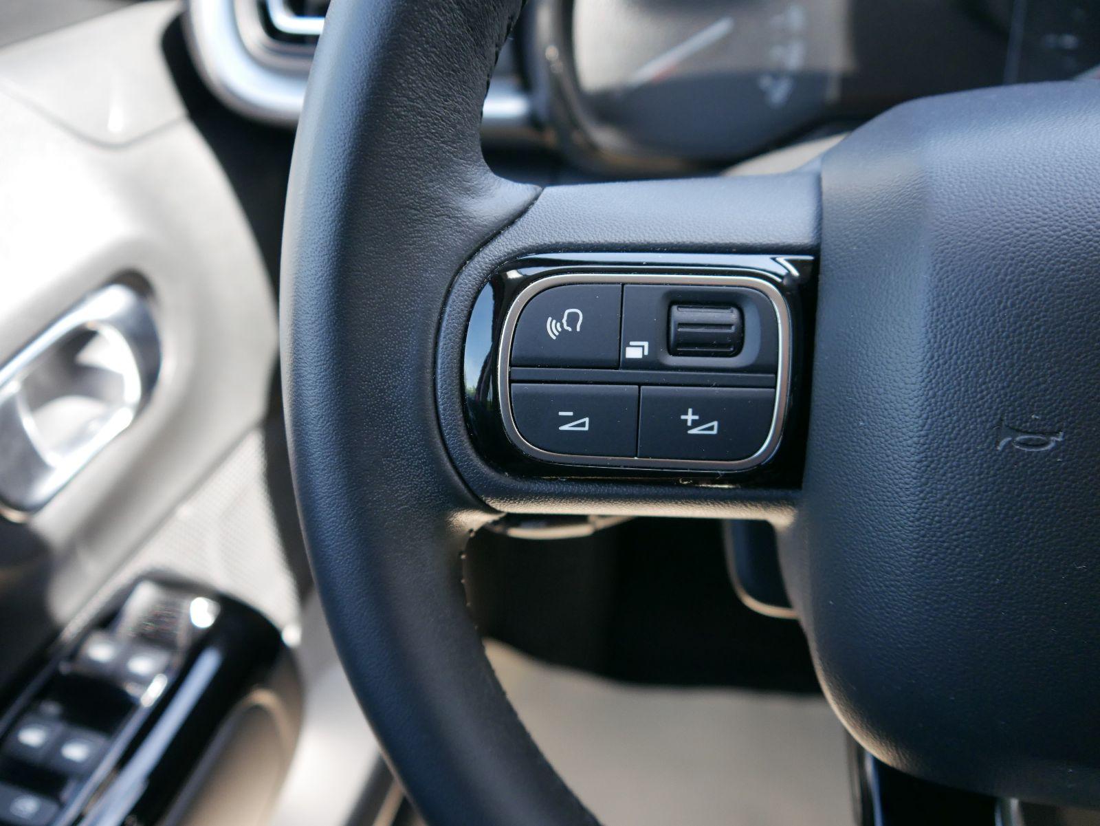 Citroen C3 PureTech 110 Shine Automatik *RFK*NAVI*LED*DAB*KLIMA*TEMPOMAT*BLUETOOTH*-3