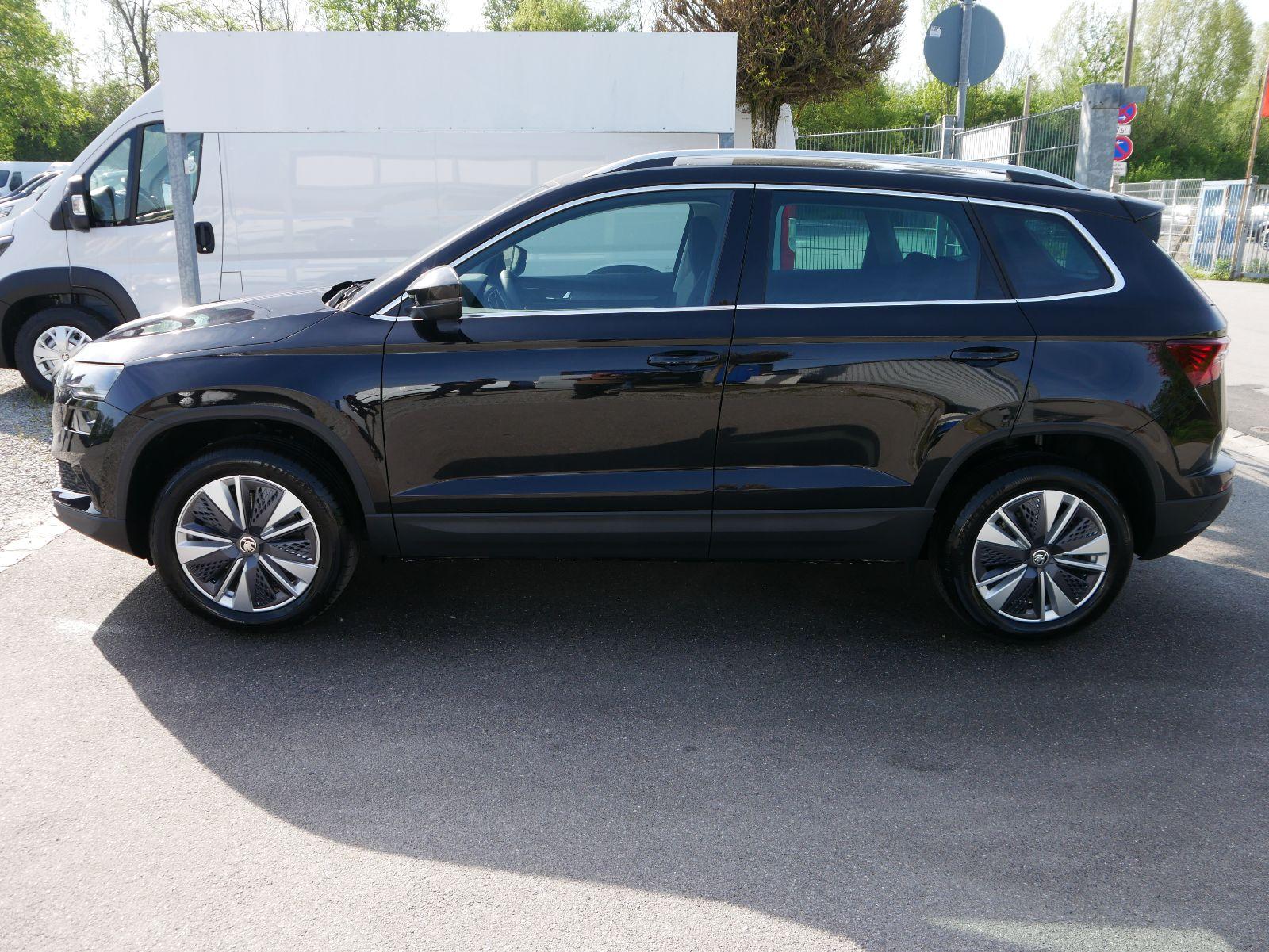 Skoda Karoq Style 1.5 TSI * PDC * SHZ * DAB * NAVI * MATRIX LED * FRONT ASSIST *-6