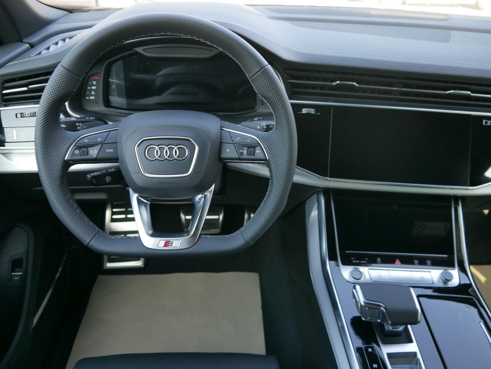 Audi Q8 50 TDI QUATTRO TIPTRONIC S-LINE * AHK * HEAD UP * MATRIX-LED * NAVI * SMARTPHONE INTERFACE *-6