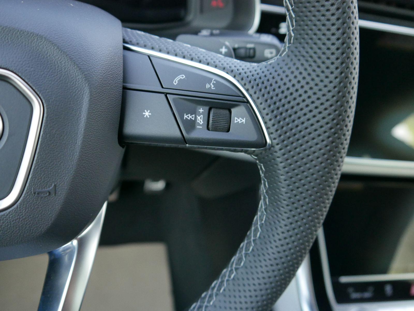Audi Q8 50 TDI QUATTRO TIPTRONIC S-LINE * AHK * HEAD UP * MATRIX-LED * NAVI * SMARTPHONE INTERFACE *-8