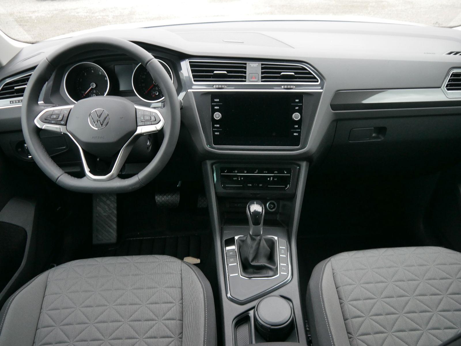 VW Tiguan 1.5 TSI DSG LIFE * WINTERPAKET * ACC * LED * PARKTRONIC * RÃCKFAHRKAMERA-2