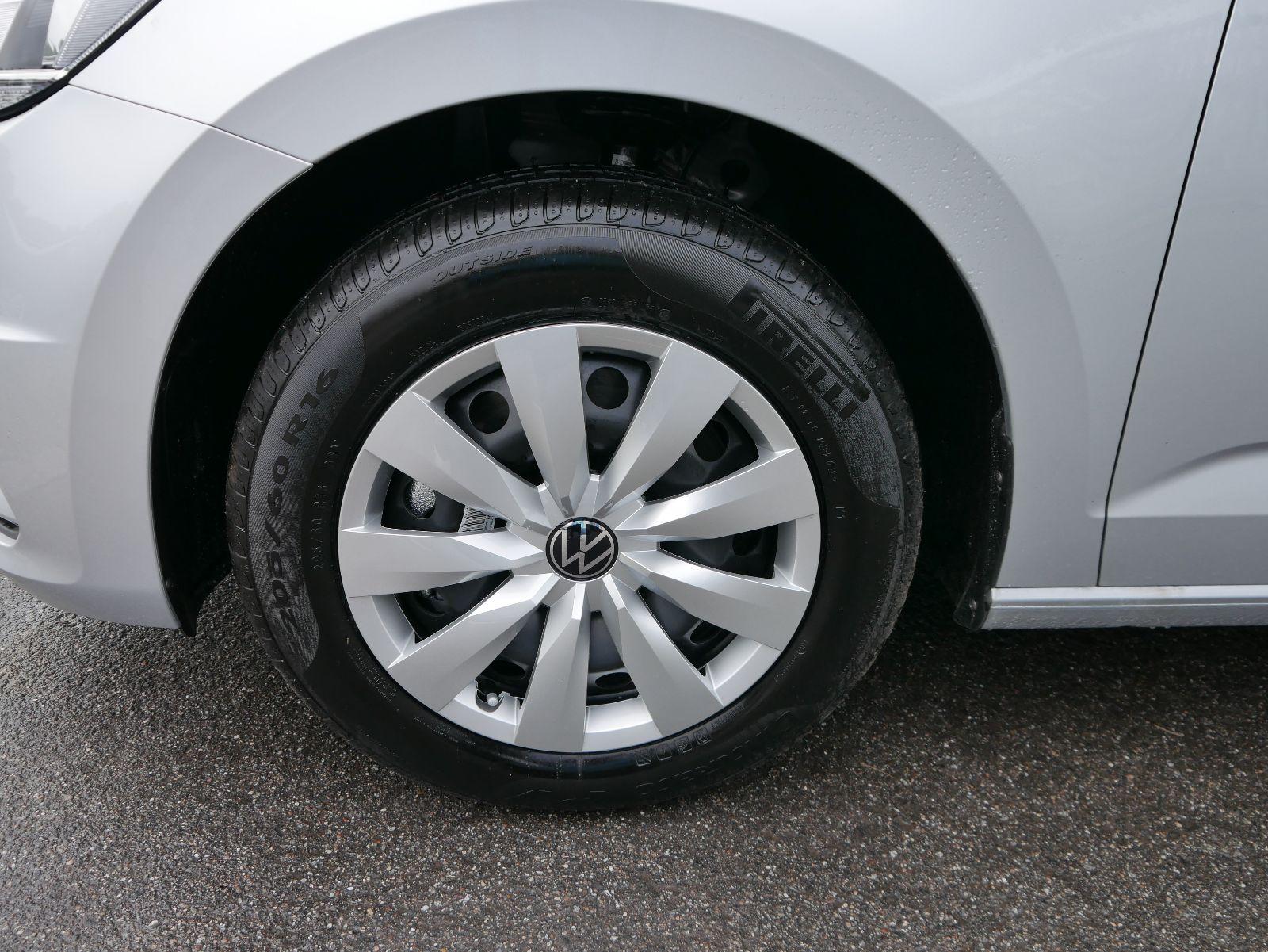 VW Touran 1.5 TSI ACT OPF Comfortline * NAVIGATIONSSYSTEM * WINTERPAKET * PDC * CLIMATRONIC *-10