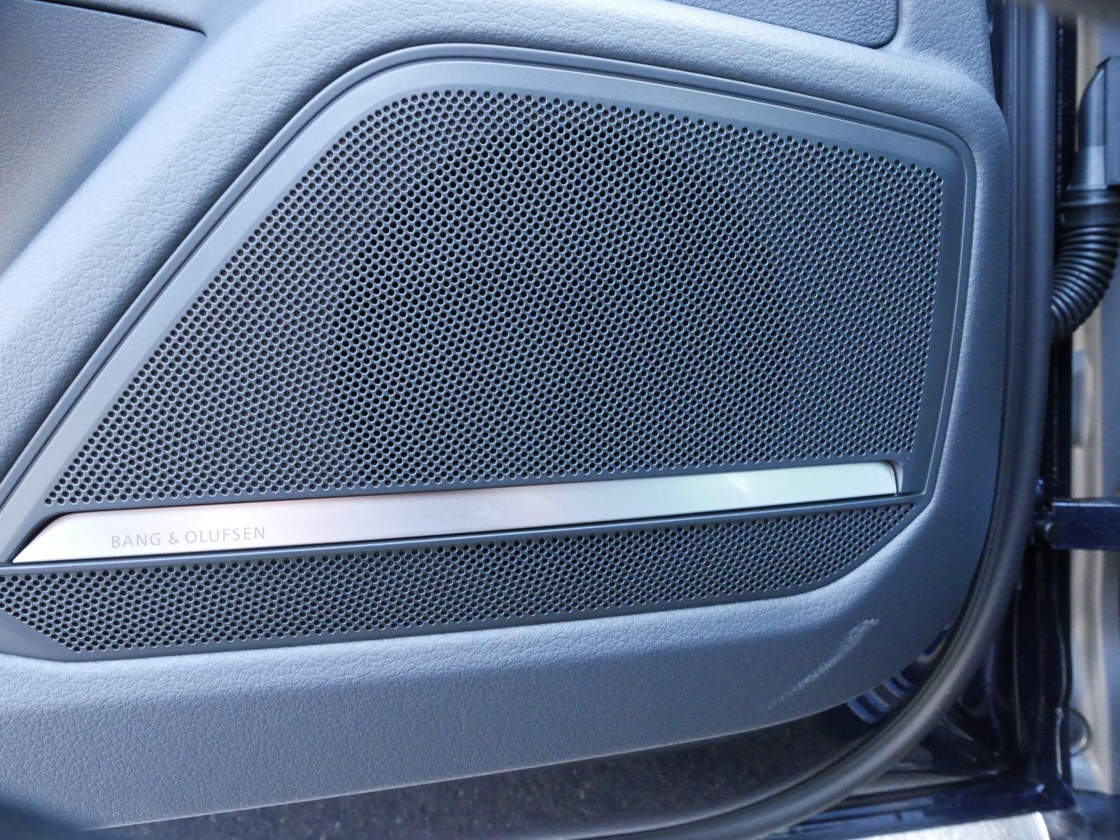 Audi S6 Avant TDI quattro *HEAD-UP*AROUND VIEW*PANORAMA*BANG & OLUFSEN*SOFT CLOSE*21 ZOLL-2