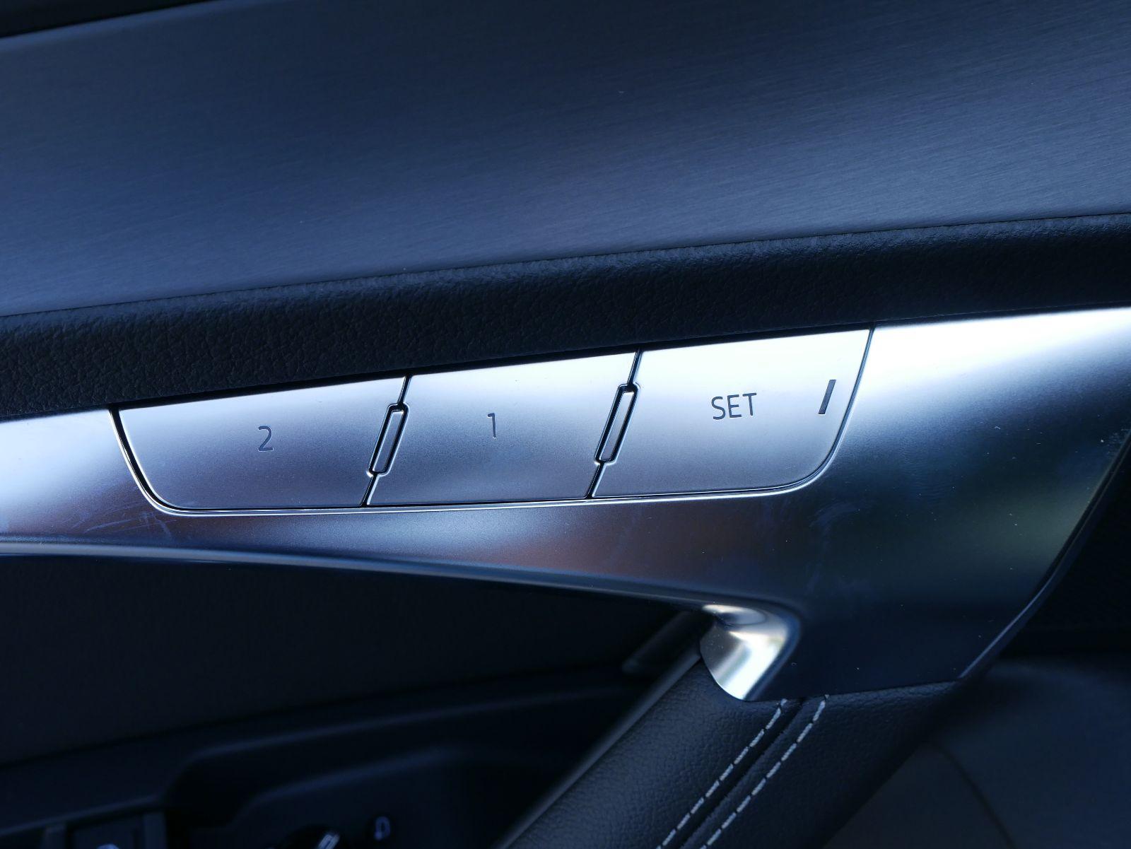 Audi S6 Avant TDI quattro *HEAD-UP*AROUND VIEW*PANORAMA*BANG & OLUFSEN*SOFT CLOSE*21 ZOLL-2