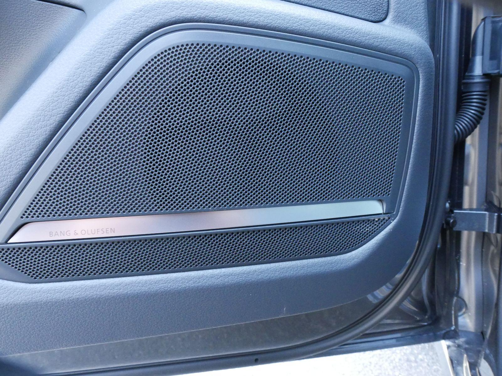 Audi S6 Avant TDI quattro *HEAD-UP*AROUND VIEW*PANORAMA*BANG & OLUFSEN*SOFT CLOSE*21 ZOLL-2
