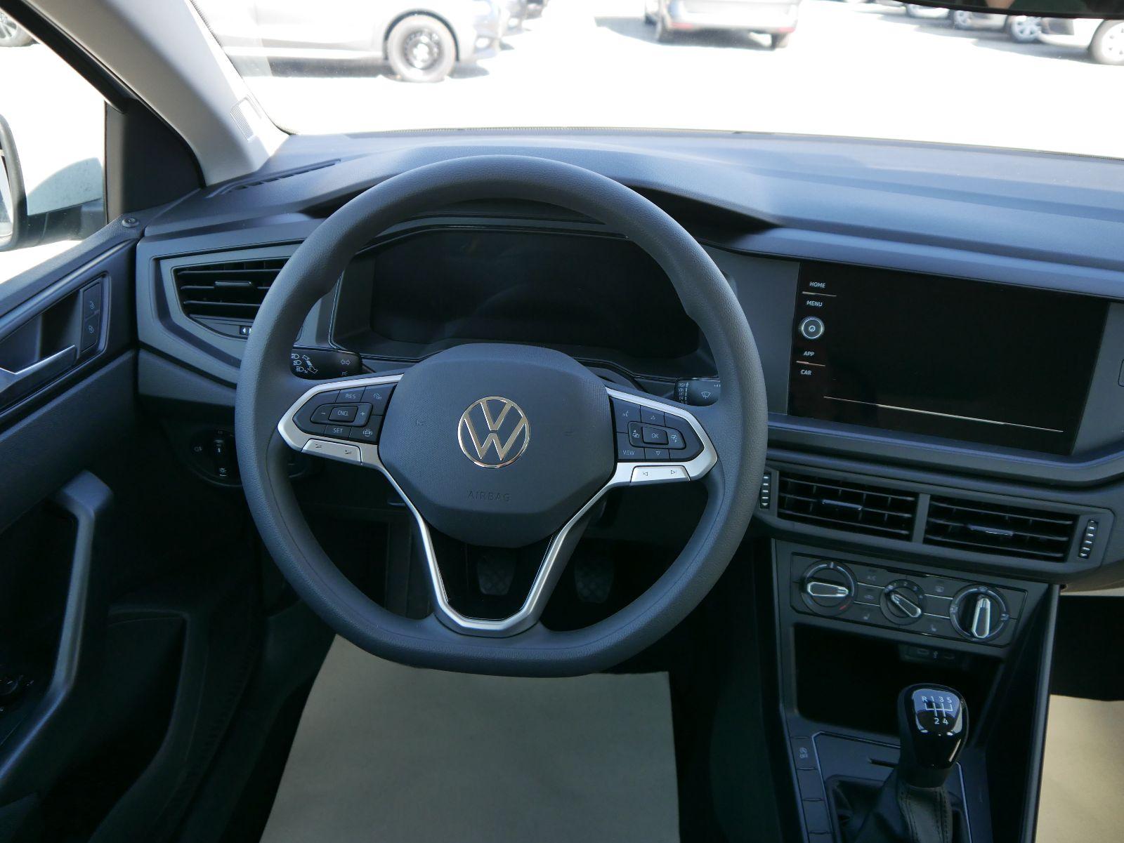 VW Polo Plus Edition 1.0 MPI *LED*PDC HI.*SHZ*APP-CONNECT*LANE ASSIST*FRONT ASSIST*-1